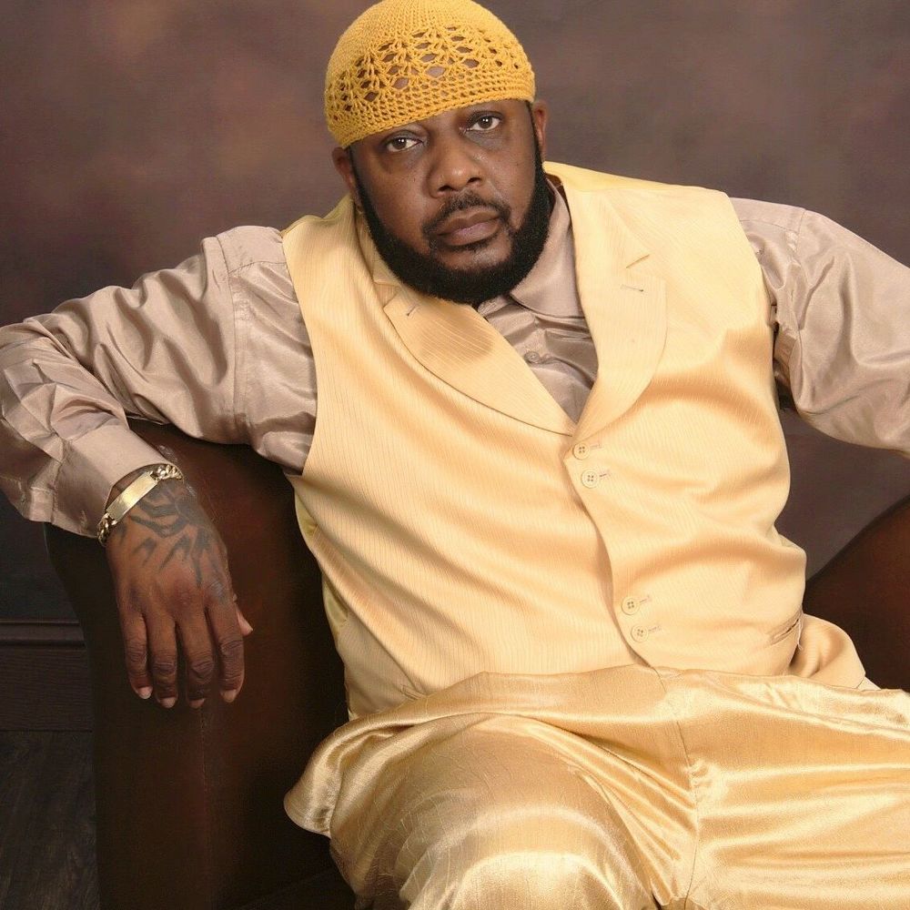 Meet your Posher, Cj